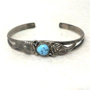 Vint. Sterling Turquoise Cuff Bracelet with leaves